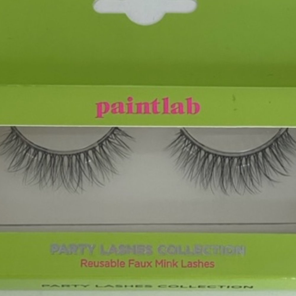 Lashes - Picture 2 of 4